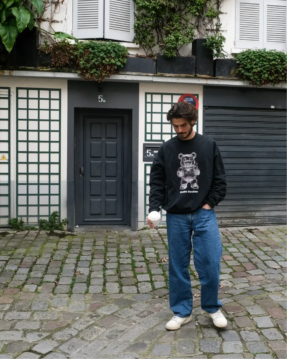 HARRY BEAU I Vintage Black Oversized Crewneck Sweatshirt