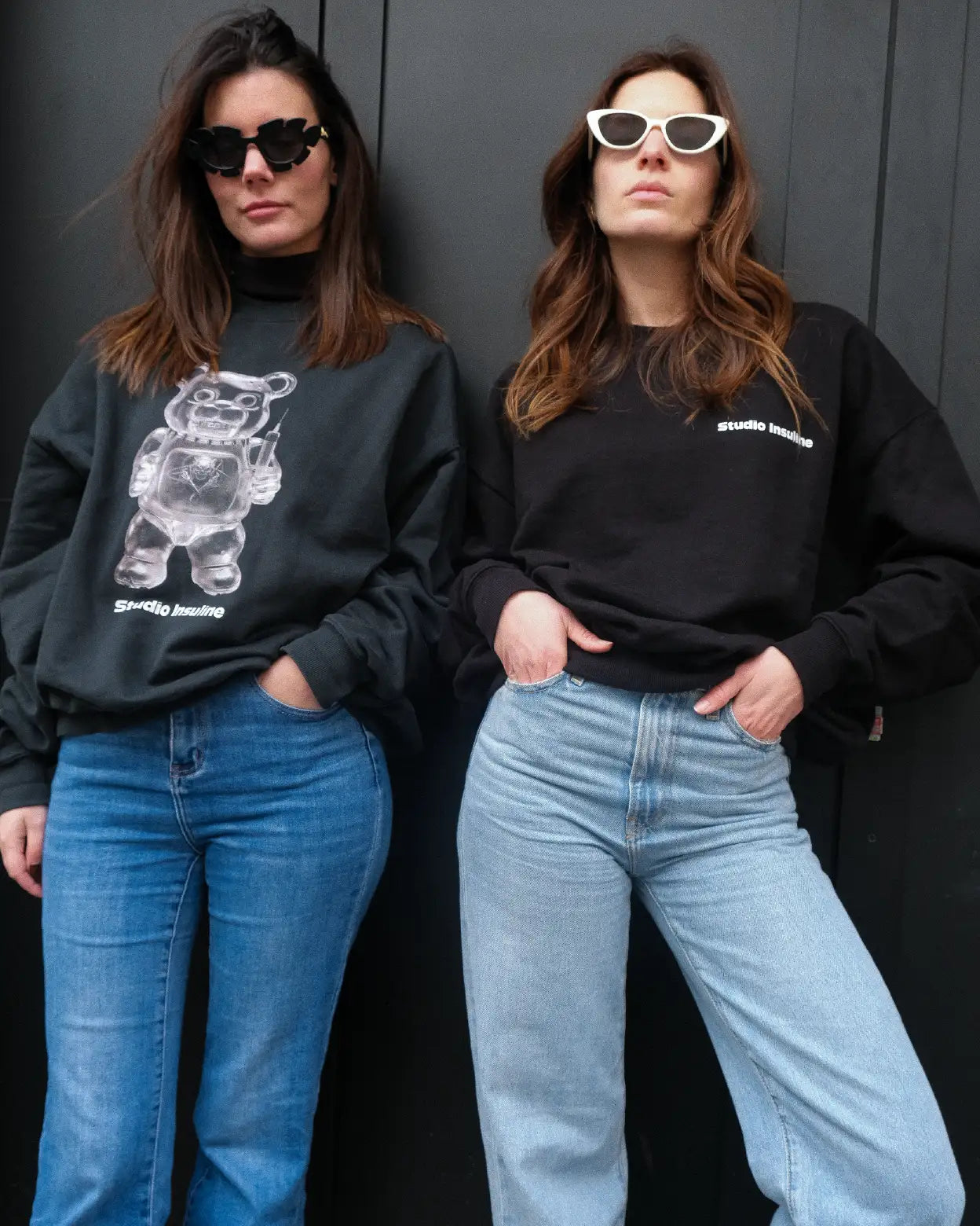 HARRY BEAU I Vintage Black Oversized Crewneck Sweatshirt