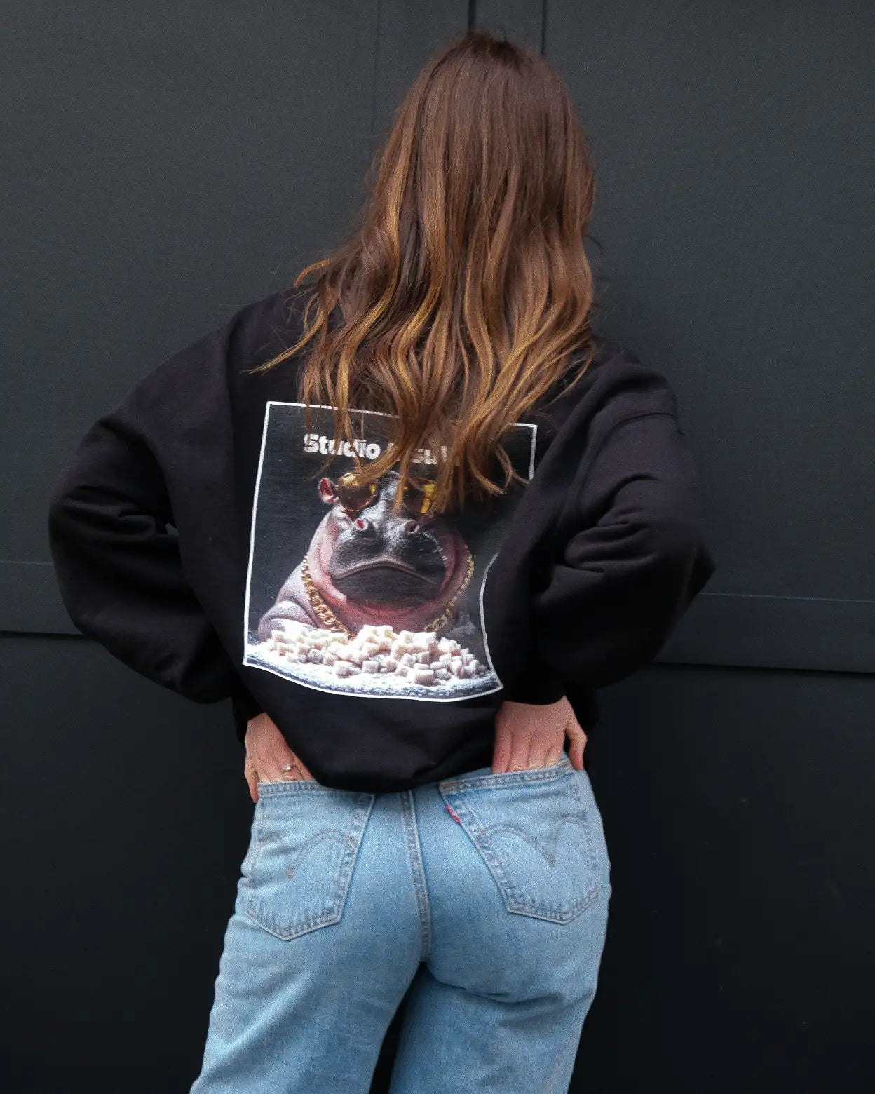 HYPO GETTING HIGH I Black Oversized Crewneck Sweatshirt
